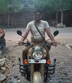 Roushan Ali, Garage owner